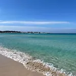 Luxury Sea House شقة *